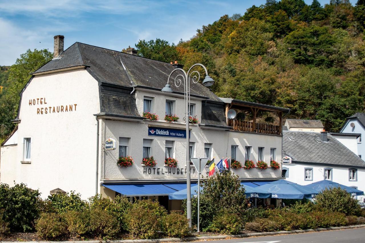 Hotel Huberty Kautenbach ภายนอก รูปภาพ