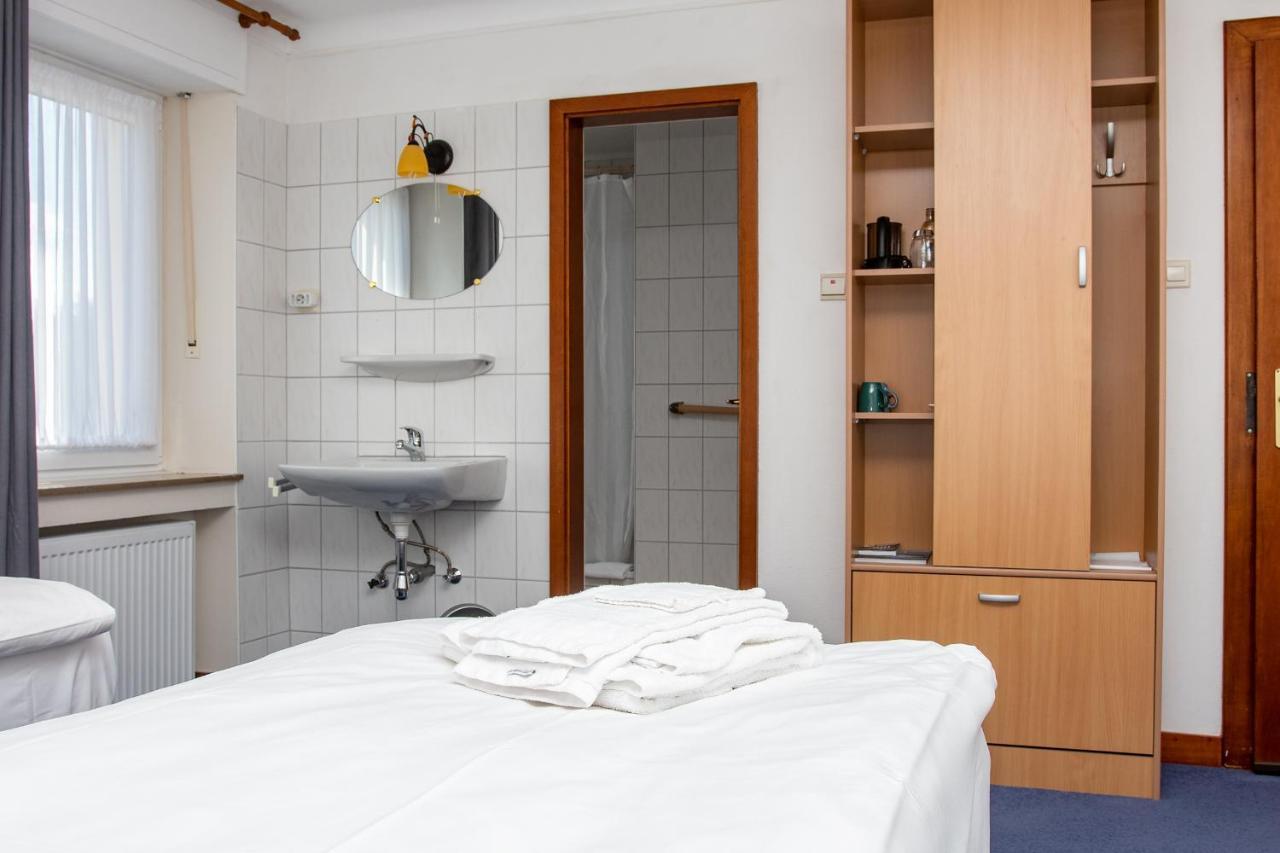 Hotel Huberty Kautenbach ภายนอก รูปภาพ